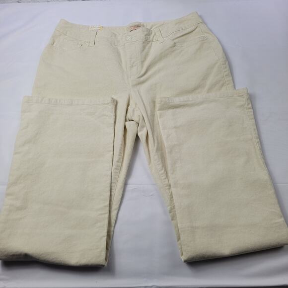NWT St John's Bay Off-white Secretly Slender Bootcut Corduroy Jeans size 14 - Picture 2 of 16
